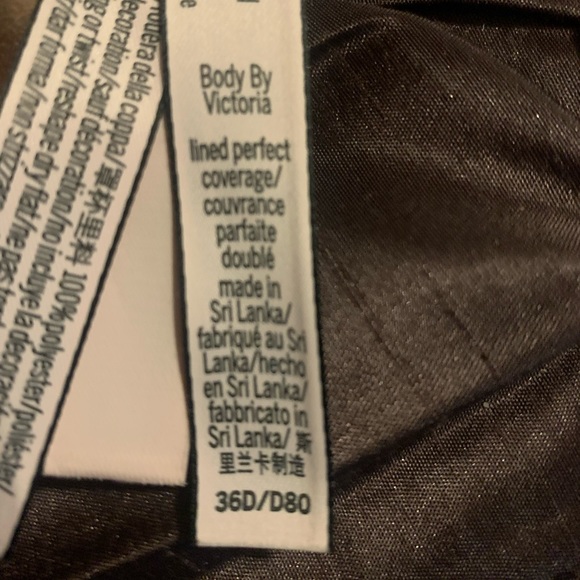 Victoria Secret Full Coverage Bra - Picture 4 of 4